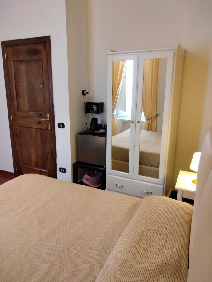 Dante Rooms Napoli Dış mekan fotoğraf