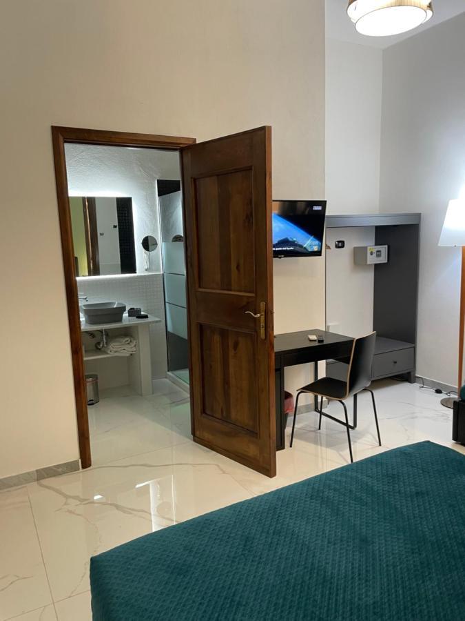 Dante Rooms Napoli Dış mekan fotoğraf