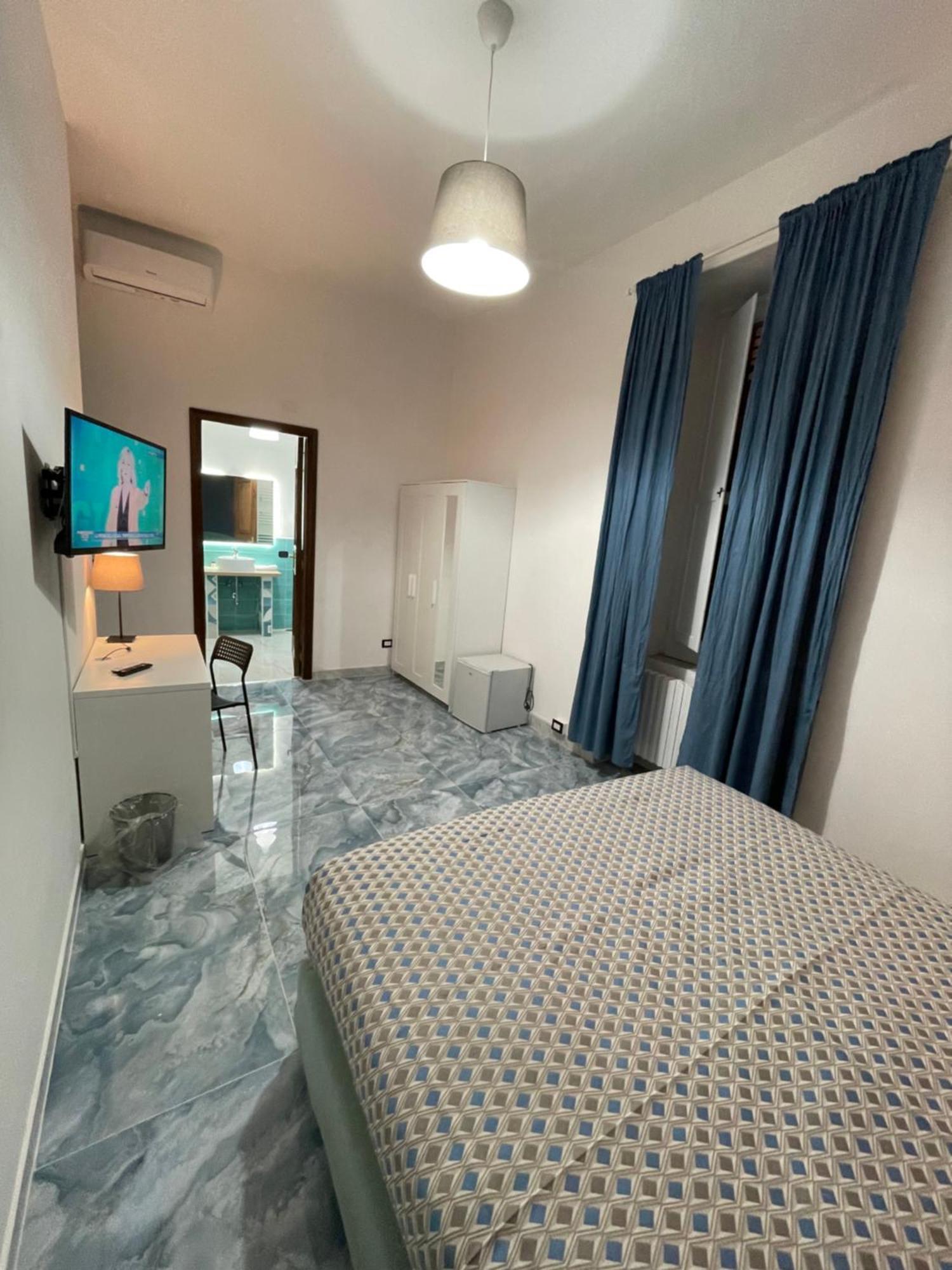 Dante Rooms Napoli Dış mekan fotoğraf