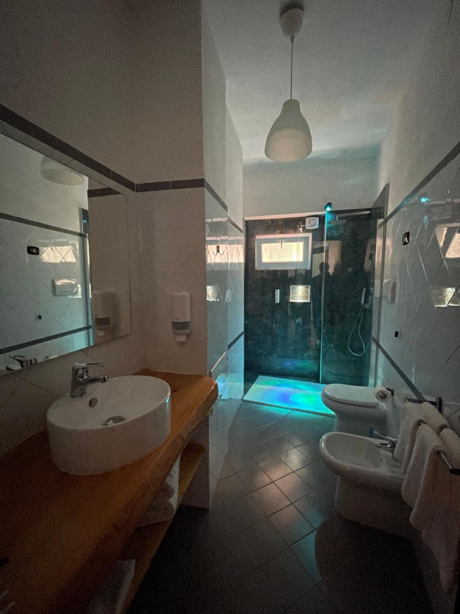 Dante Rooms Napoli Dış mekan fotoğraf